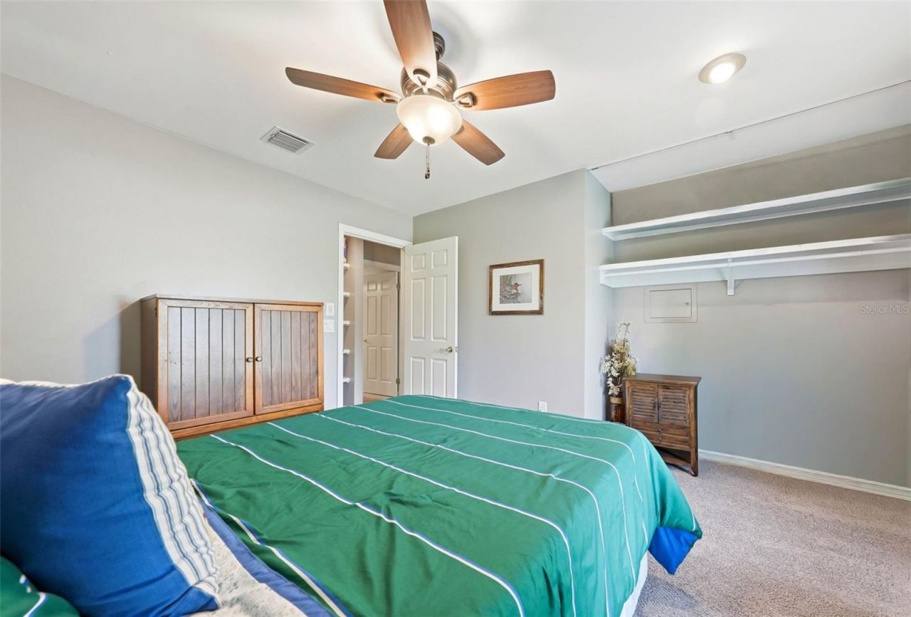 29116 Beauclaire Drive, Tavares, FL 32778 Photo