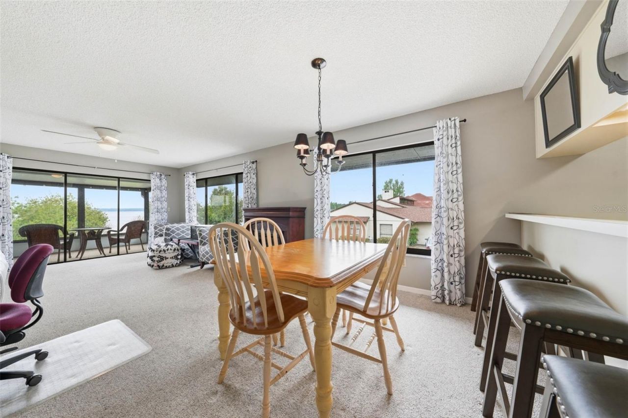 29116 Beauclaire Drive, Tavares, FL 32778 Photo