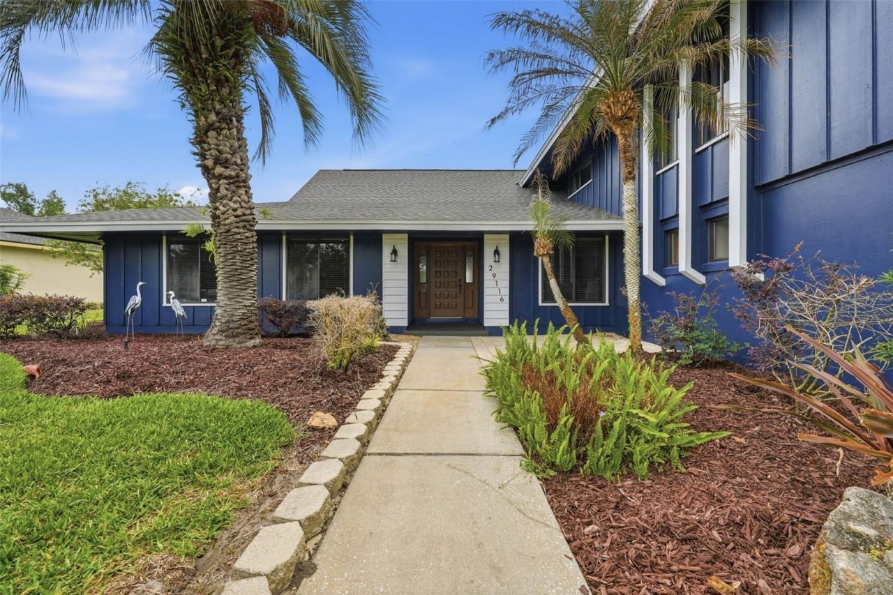 29116 Beauclaire Drive, Tavares, FL 32778 Photo