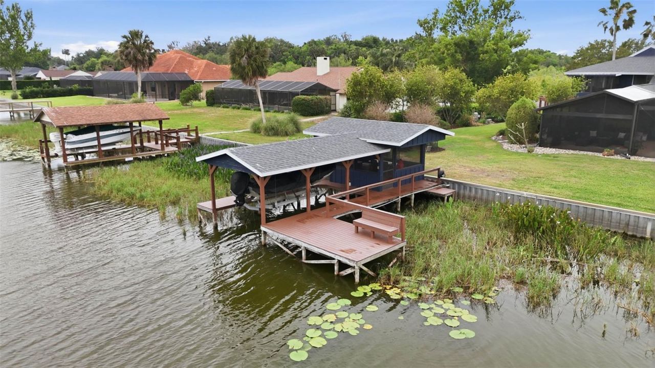 29116 Beauclaire Drive, Tavares, FL 32778 Photo