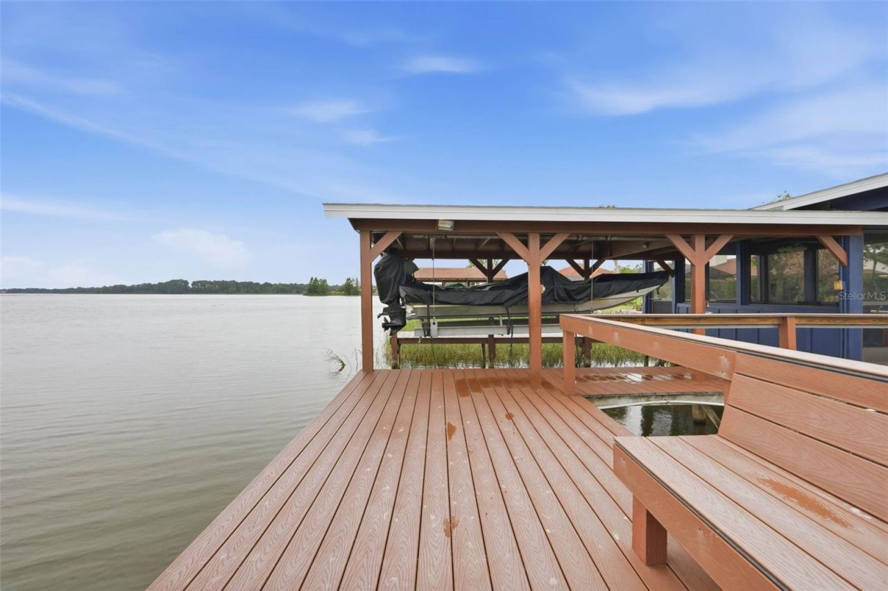 29116 Beauclaire Drive, Tavares, FL 32778 Photo