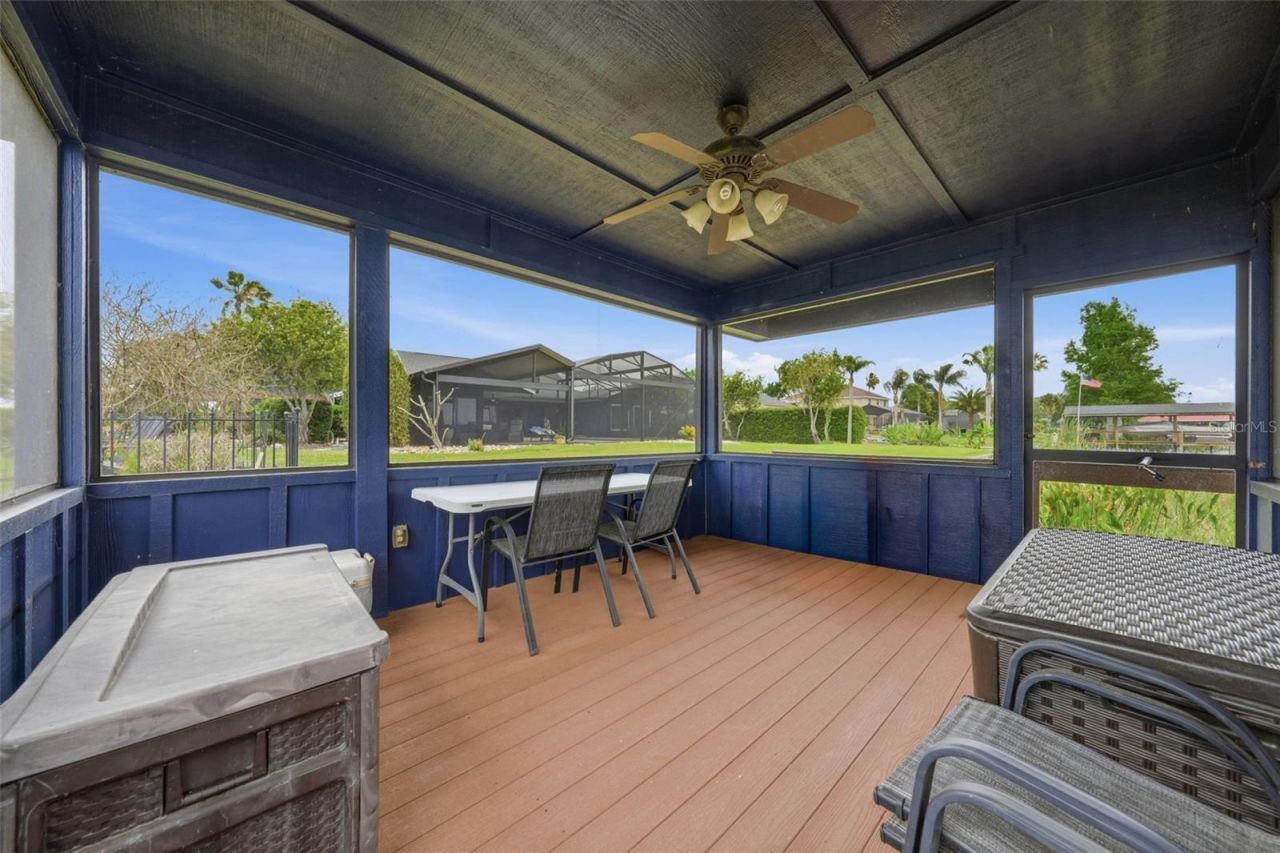 29116 Beauclaire Drive, Tavares, FL 32778 Photo