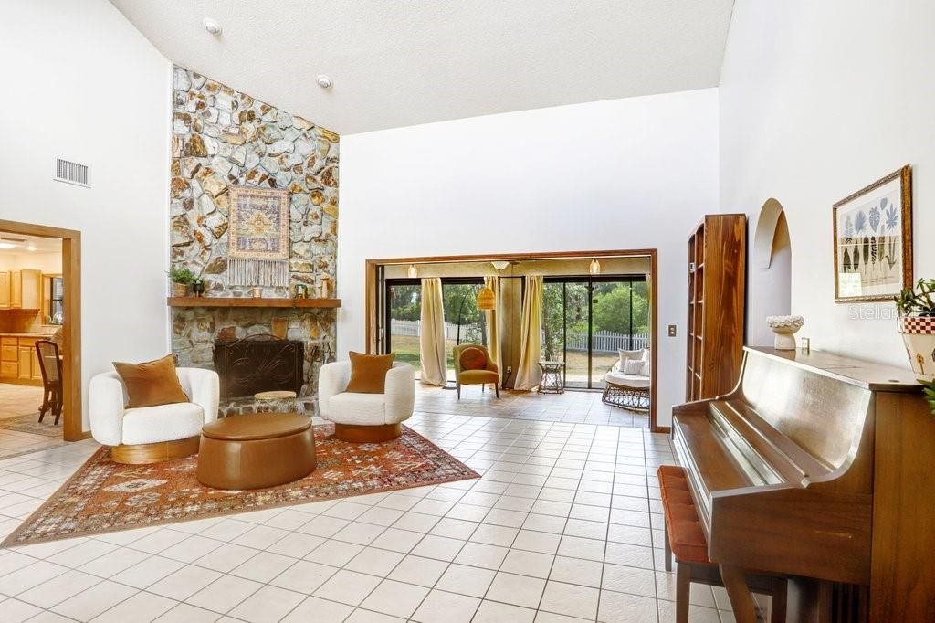 4705 Fernstone Court, Brandon, FL 33511 Photo