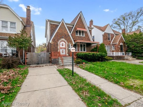 16565 Roselawn Street, Detroit, MI 48221