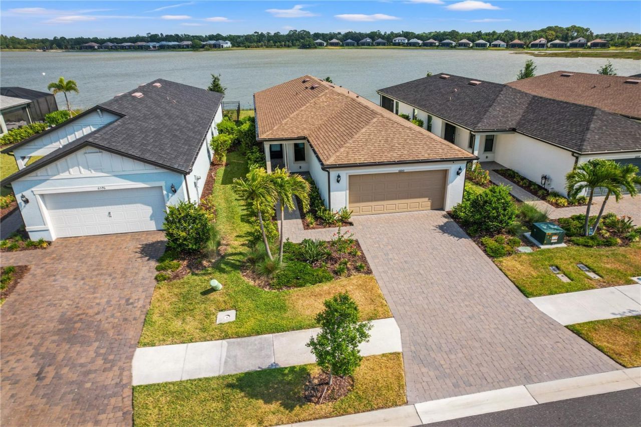 6600 Silverstar Drive, Sarasota, FL 34240 Photo