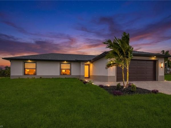 2201 NE 10TH PL , CAPE CORAL, FL 33909