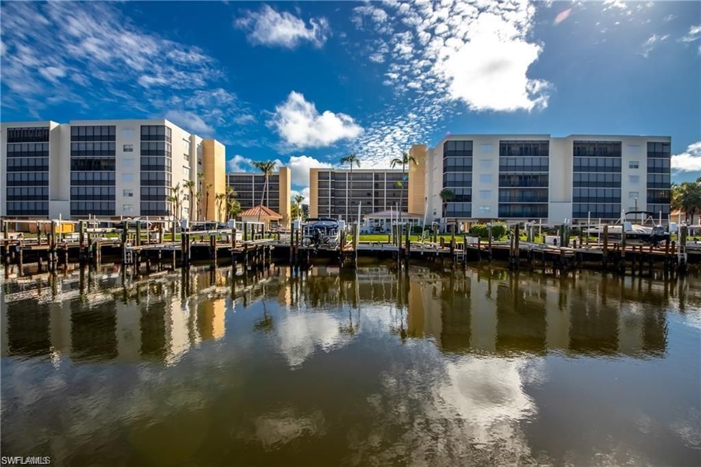 4541 Bay Beach Ln, Unit 341, Fort Myers Beach, FL 33931 Photo