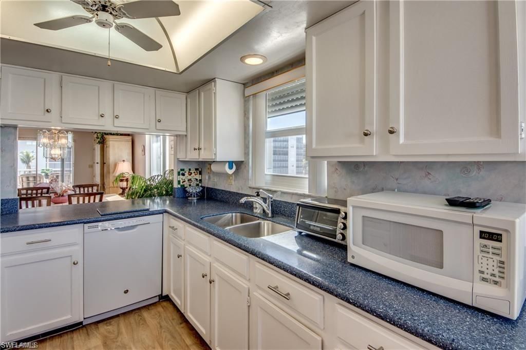 4541 Bay Beach Ln, Unit 341, Fort Myers Beach, FL 33931 Photo