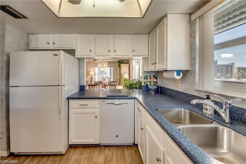 4541 Bay Beach Ln, Unit 341, Fort Myers Beach, FL 33931 Photo