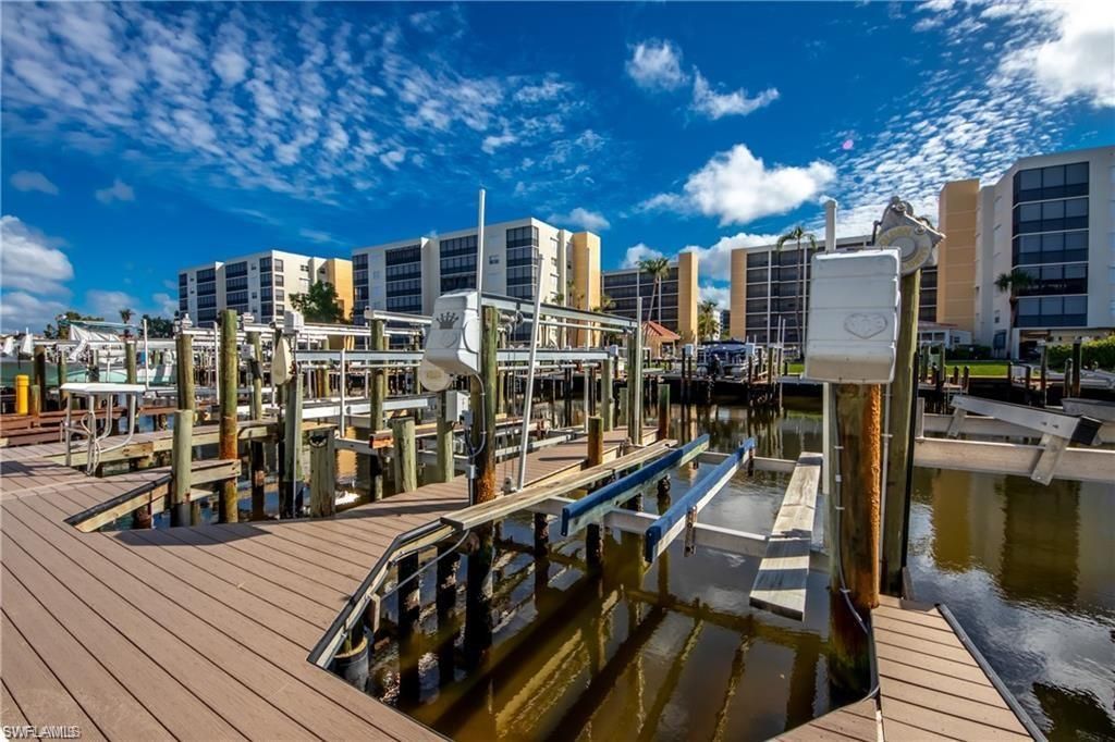 4541 Bay Beach Ln, Unit 341, Fort Myers Beach, FL 33931 Photo
