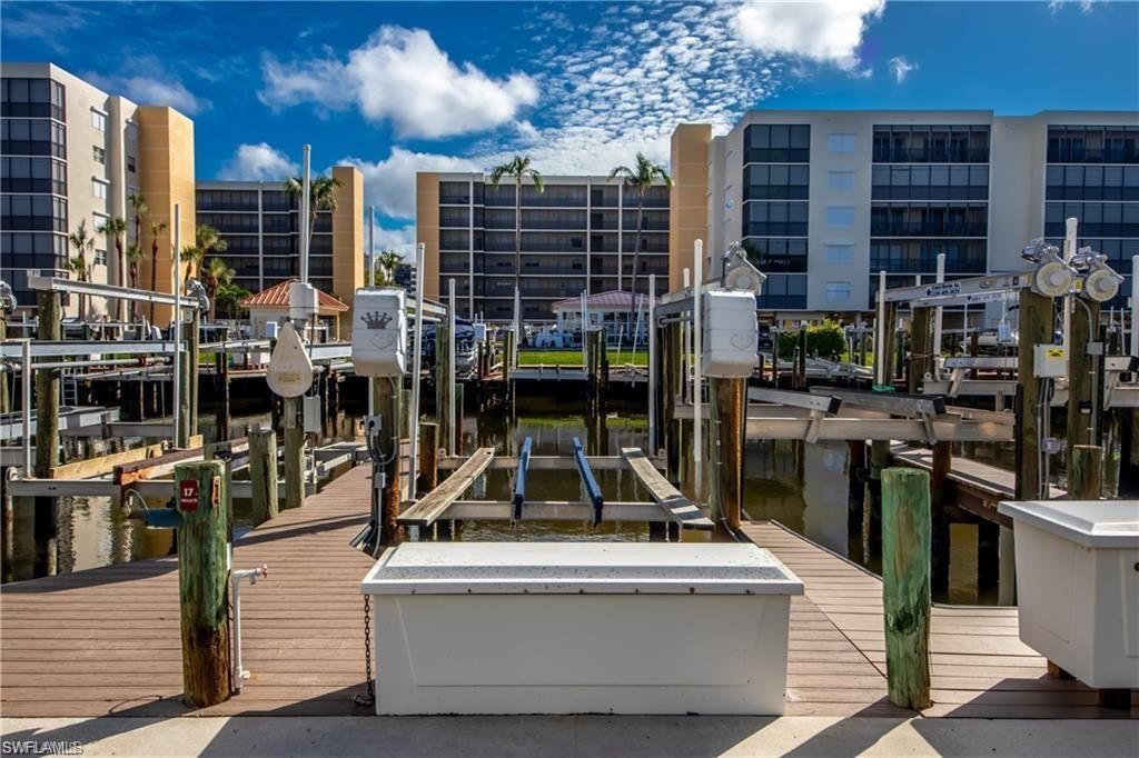 4541 Bay Beach Ln, Unit 341, Fort Myers Beach, FL 33931 Photo