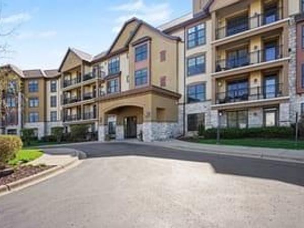 1320 Riverside Lane , Unit 202, Mendota Heights, MN 55118