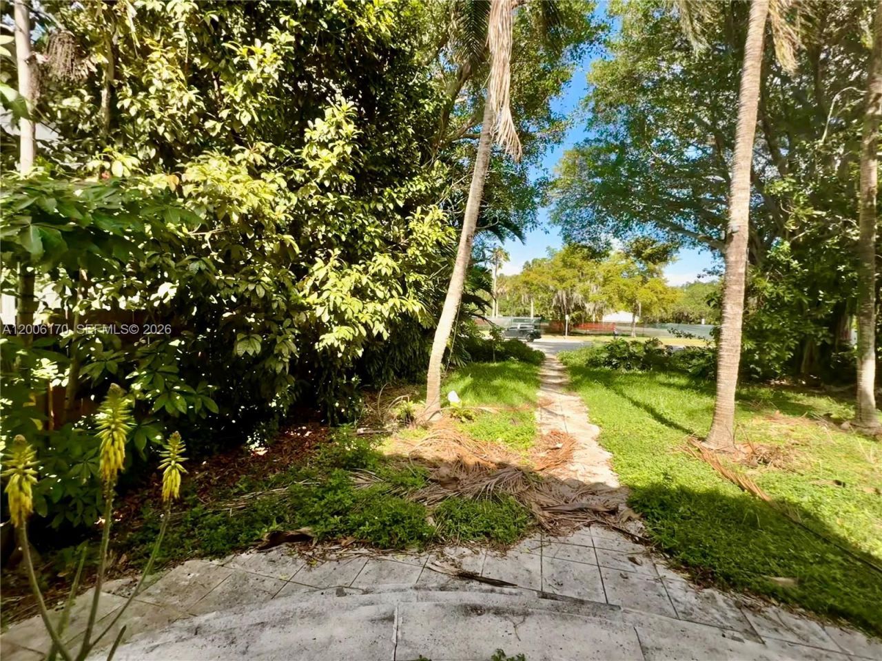 8740 NE 2nd Ave , Unit 8740, El Portal, FL 33138 Photo