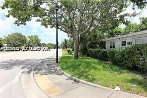 190 NE 90th St , Unit #2, El Portal, FL 33138 Photo