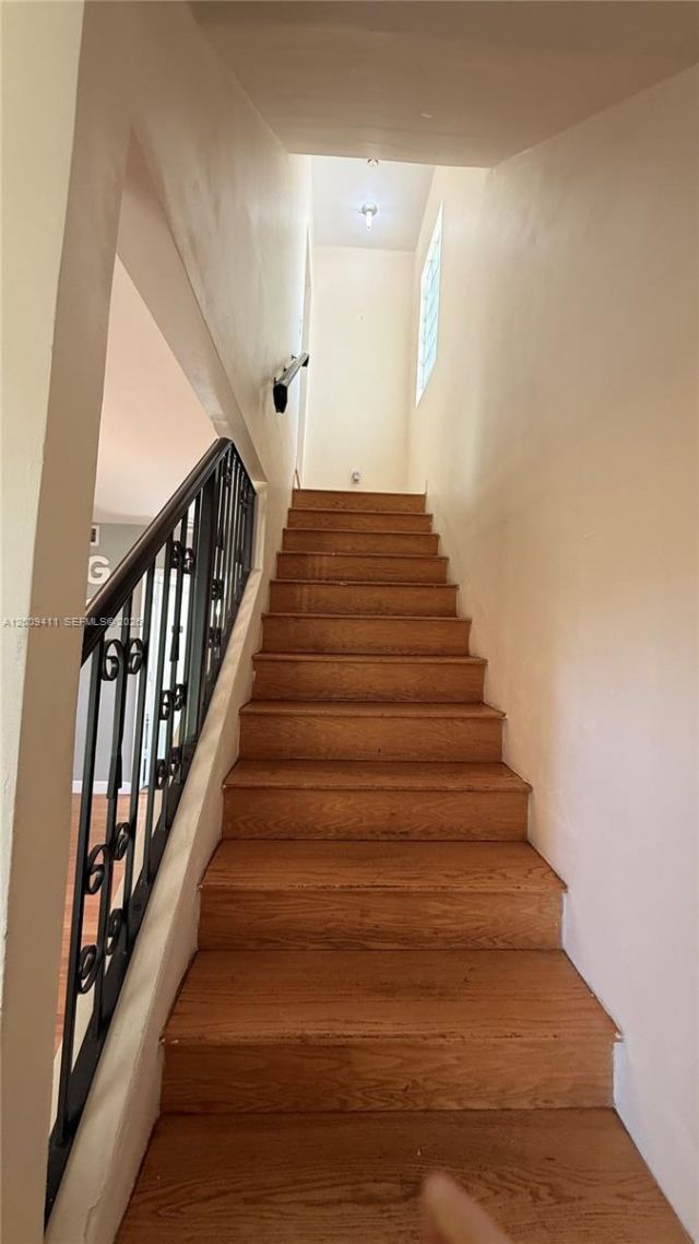 8740 NE 2nd Ave , Unit 8740, El Portal, FL 33138 Photo