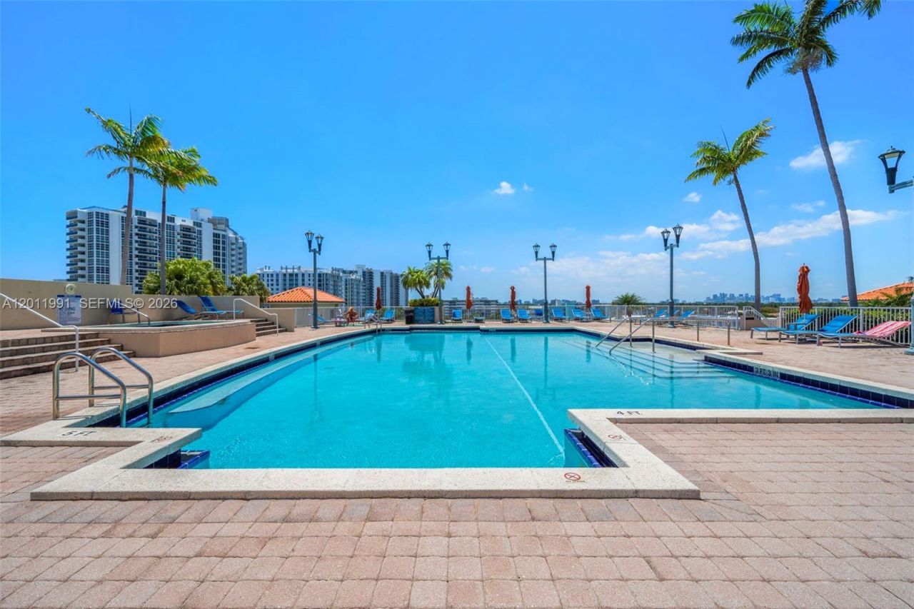 3020 NE 32nd Ave, Unit 612, Fort Lauderdale, FL 33308 Photo