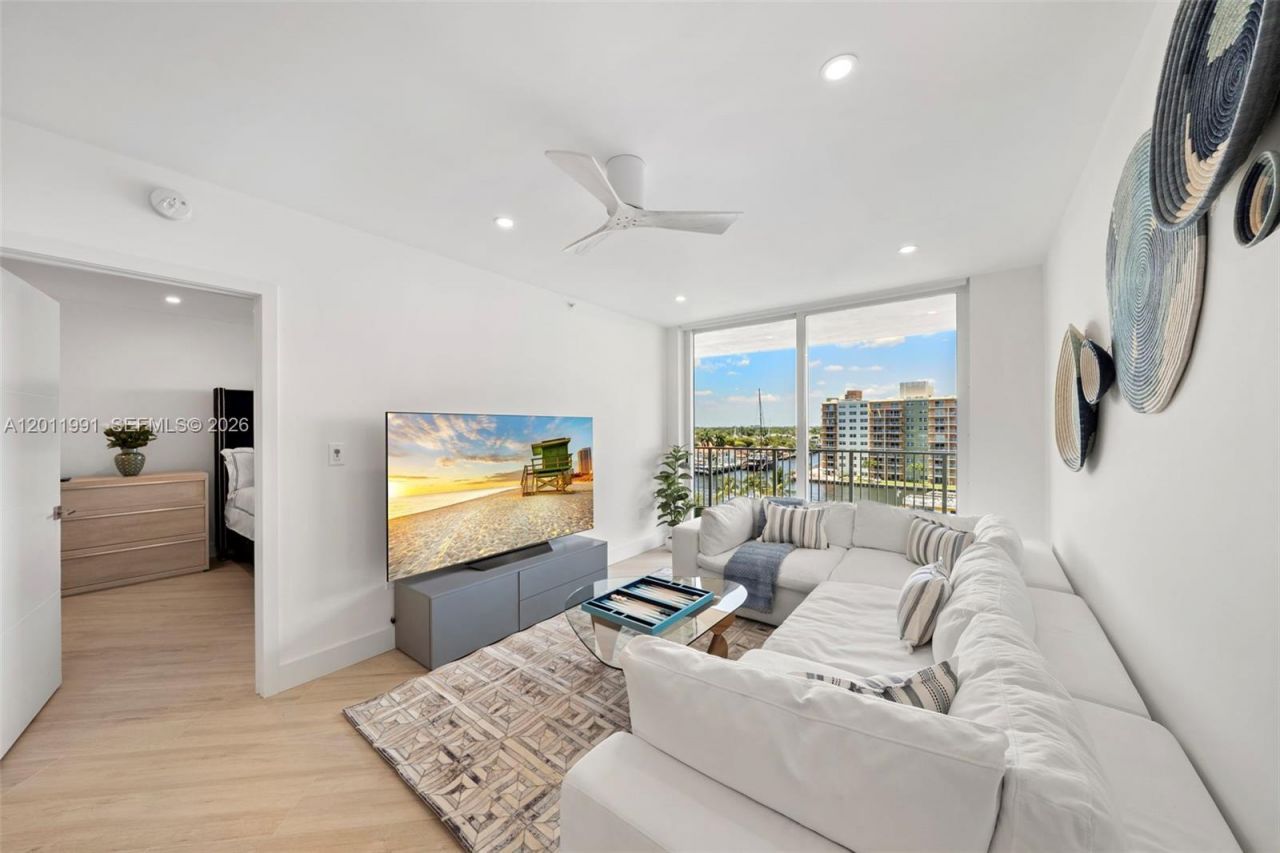 3020 NE 32nd Ave, Unit 612, Fort Lauderdale, FL 33308 Photo