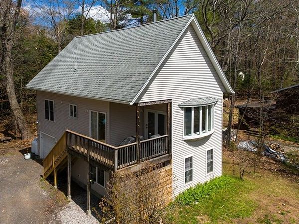 14 Laurel Drive, Ashburnham, MA 01430