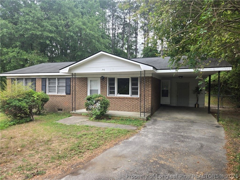 745 Rustland Drive, Fayetteville, NC 28301 Main Photo