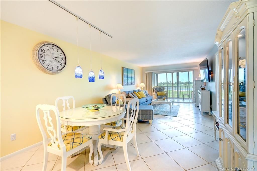 40 NE Plantation Road, Unit 311, Stuart, FL 34996 Photo