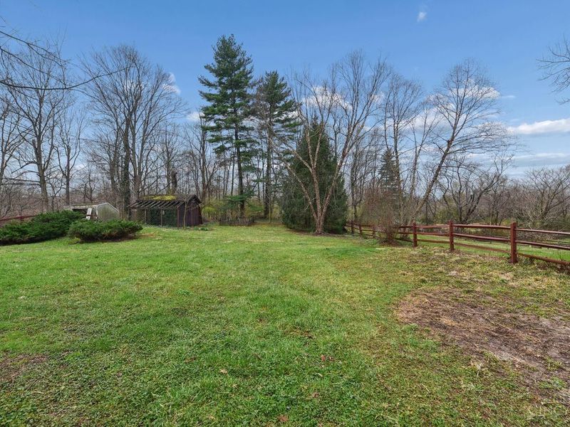 357 Meadowcrest Road, Cincinnati, OH 45231 Photo 58