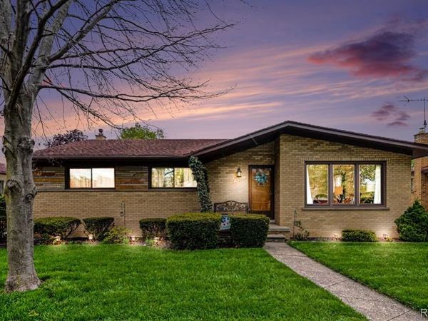 14320 Alexander Street, Livonia, MI 48154
