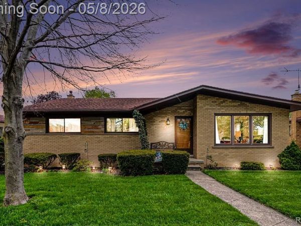 14320 Alexander Street , Livonia, MI 48154
