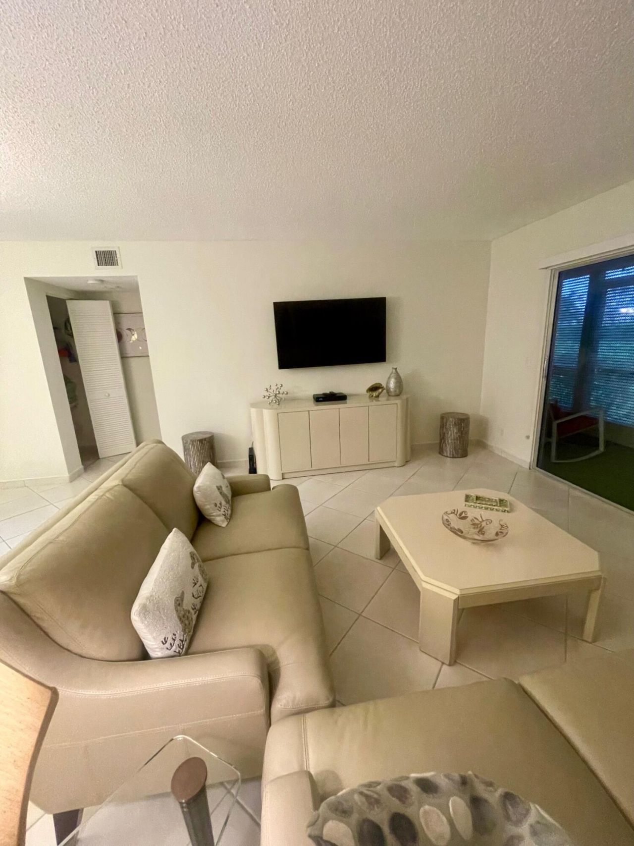 7286 Huntington Lane, Unit 105, Delray Beach, FL 33446 Photo