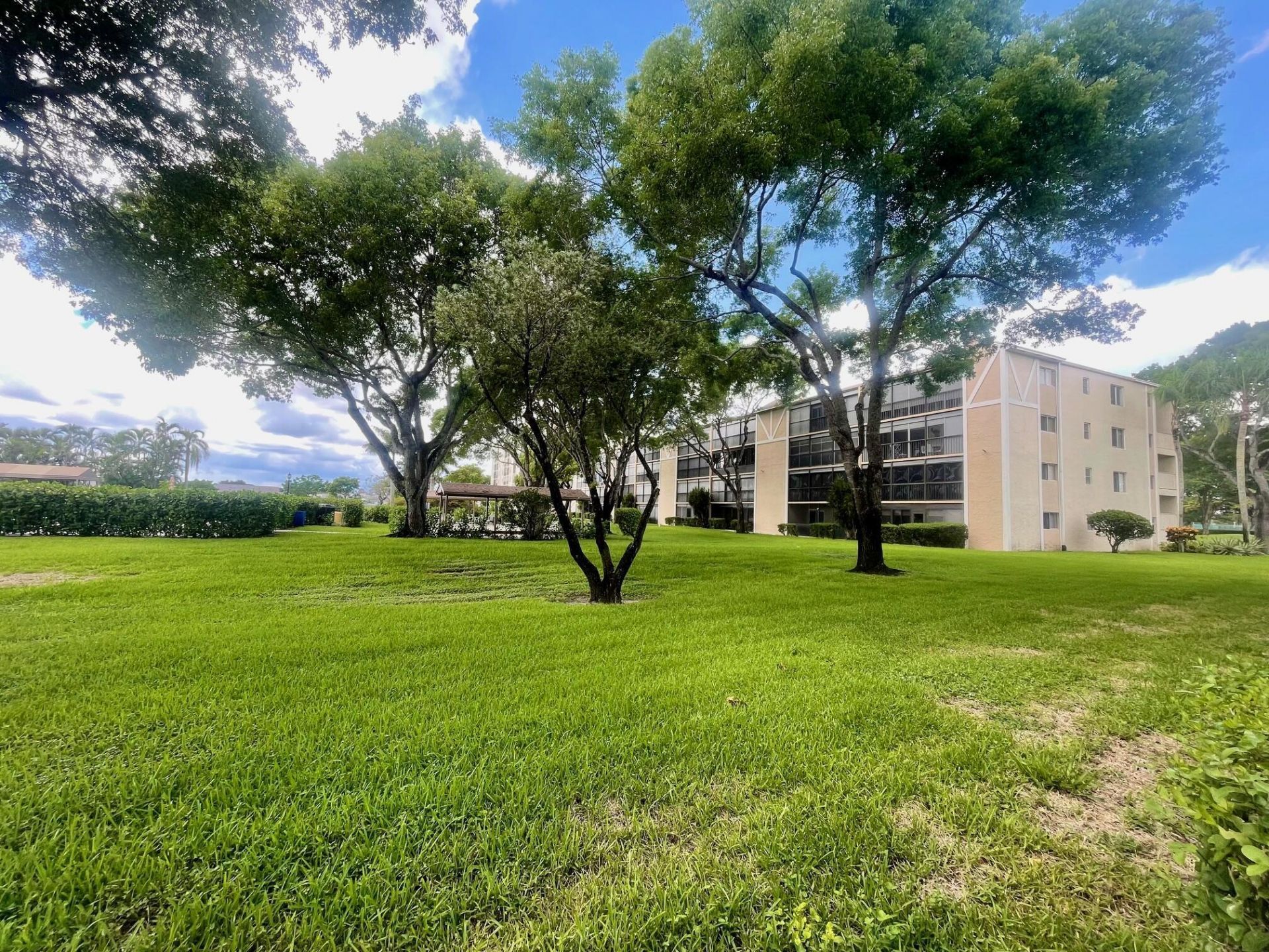7286 Huntington Lane, Unit 105, Delray Beach, FL 33446 Photo