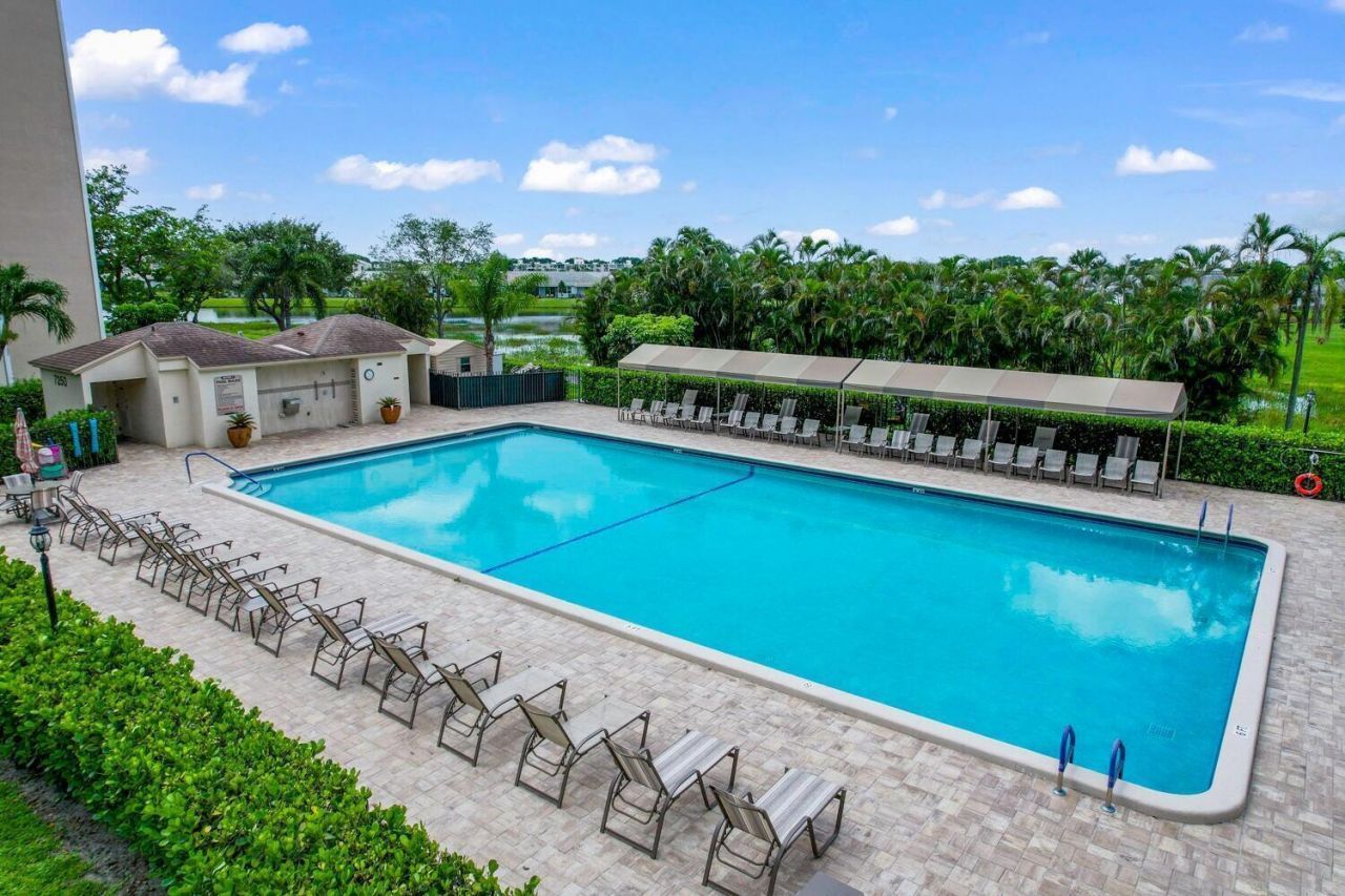 7286 Huntington Lane, Unit 105, Delray Beach, FL 33446 Photo
