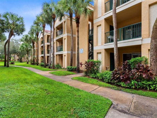 755 Riverside Drive, Unit 1326, Coral Springs, FL 33071
