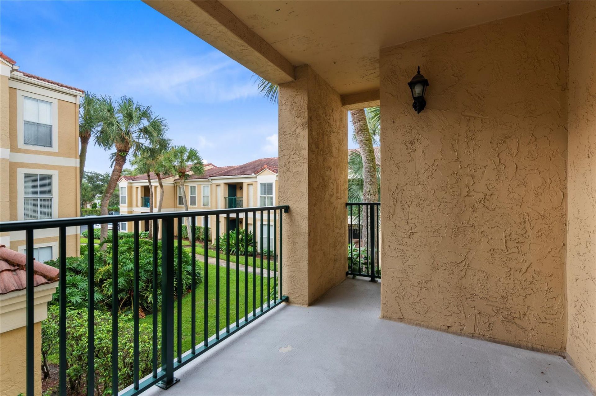 755 Riverside Drive, Unit 1326, Coral Springs, FL 33071 Photo