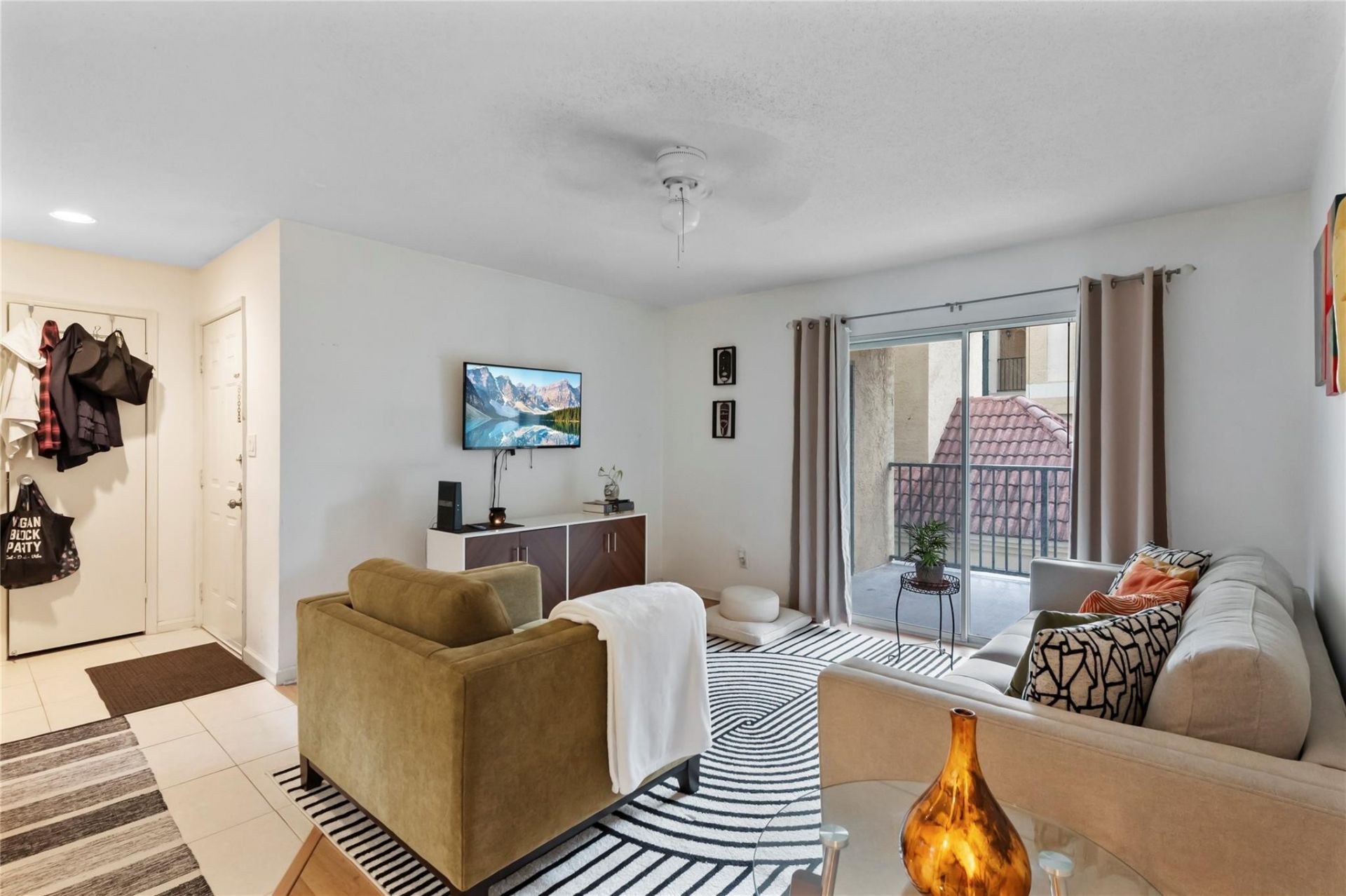 755 Riverside Drive, Unit 1326, Coral Springs, FL 33071 Photo