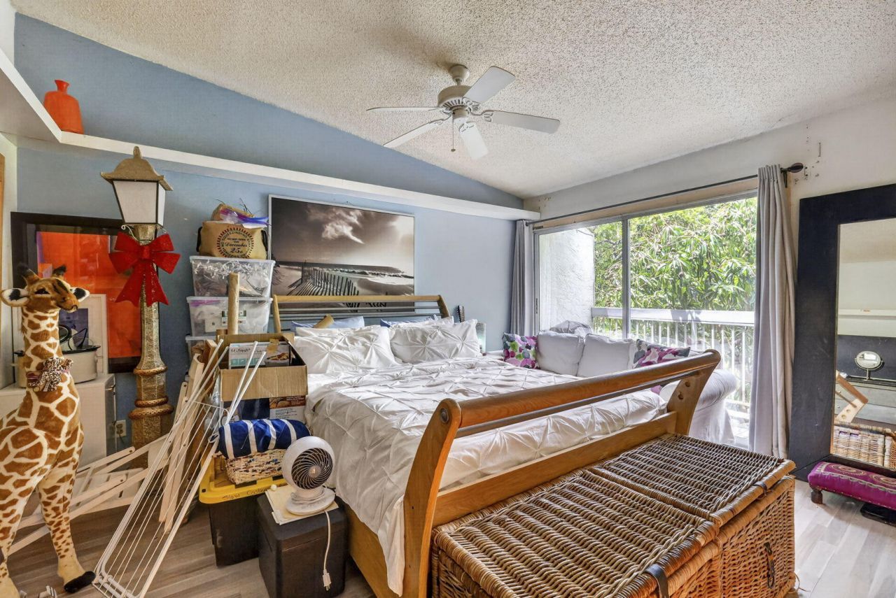 153 W Hemingway Circle W, Margate, FL 33063 Photo