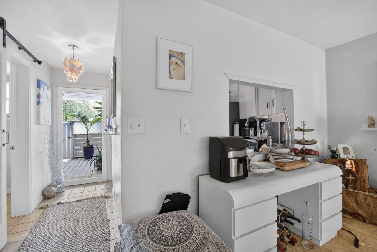 153 W Hemingway Circle W, Margate, FL 33063 Photo