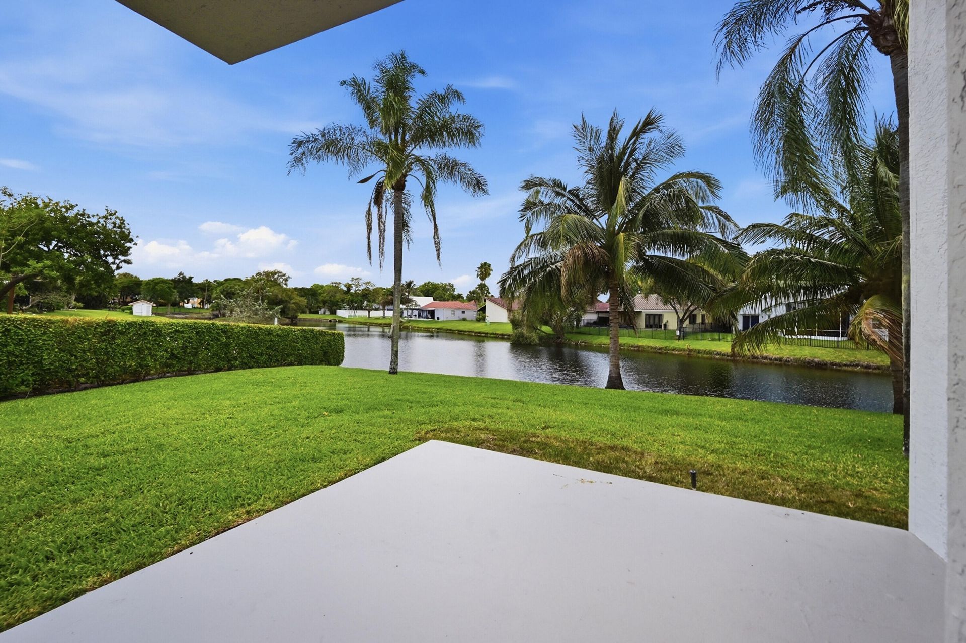 285 NW 45th Terrace, Deerfield Beach, FL 33442 Photo