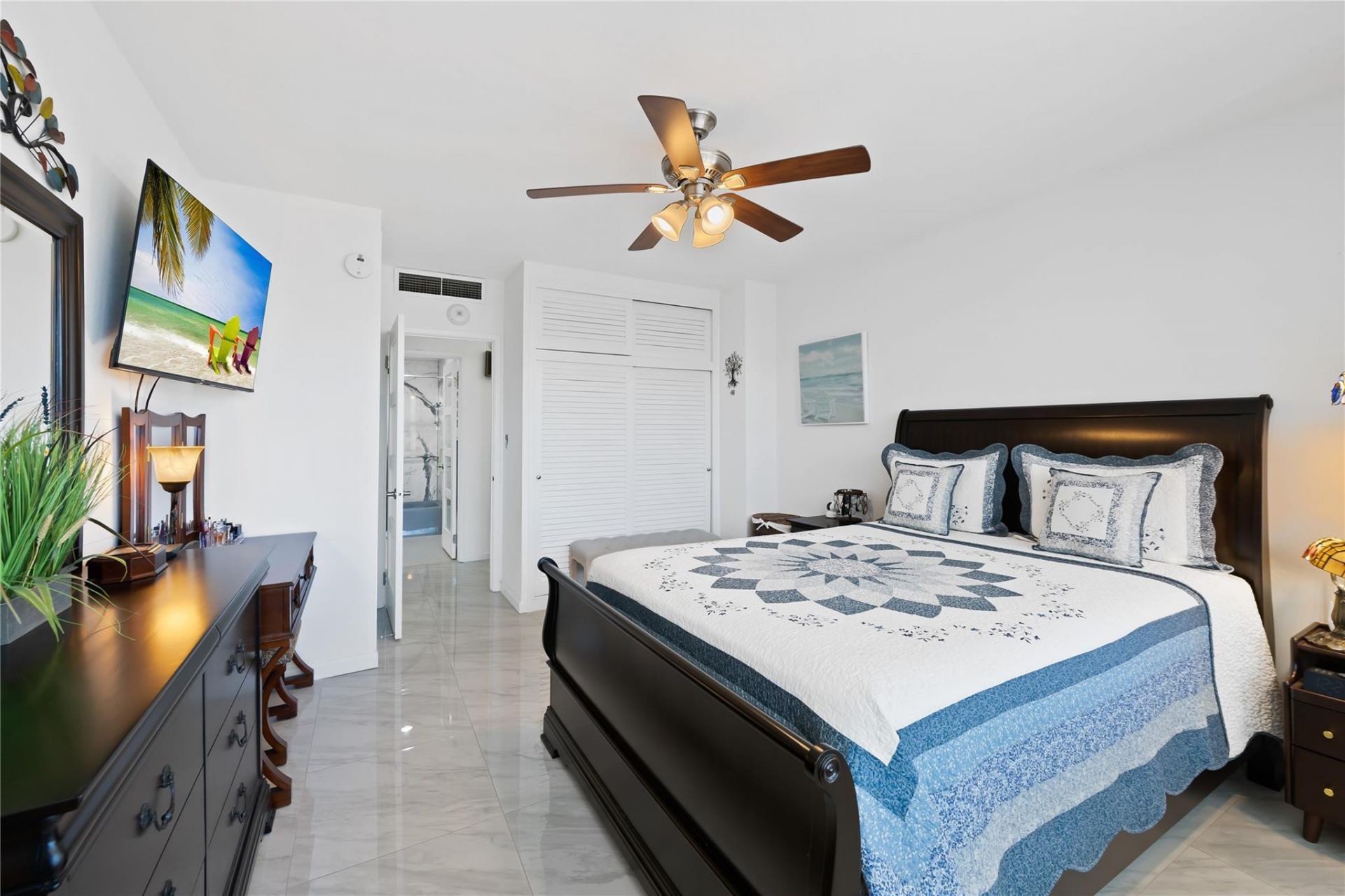 3300 NE 36th Street, Unit 1711, Fort Lauderdale, FL 33308 Photo