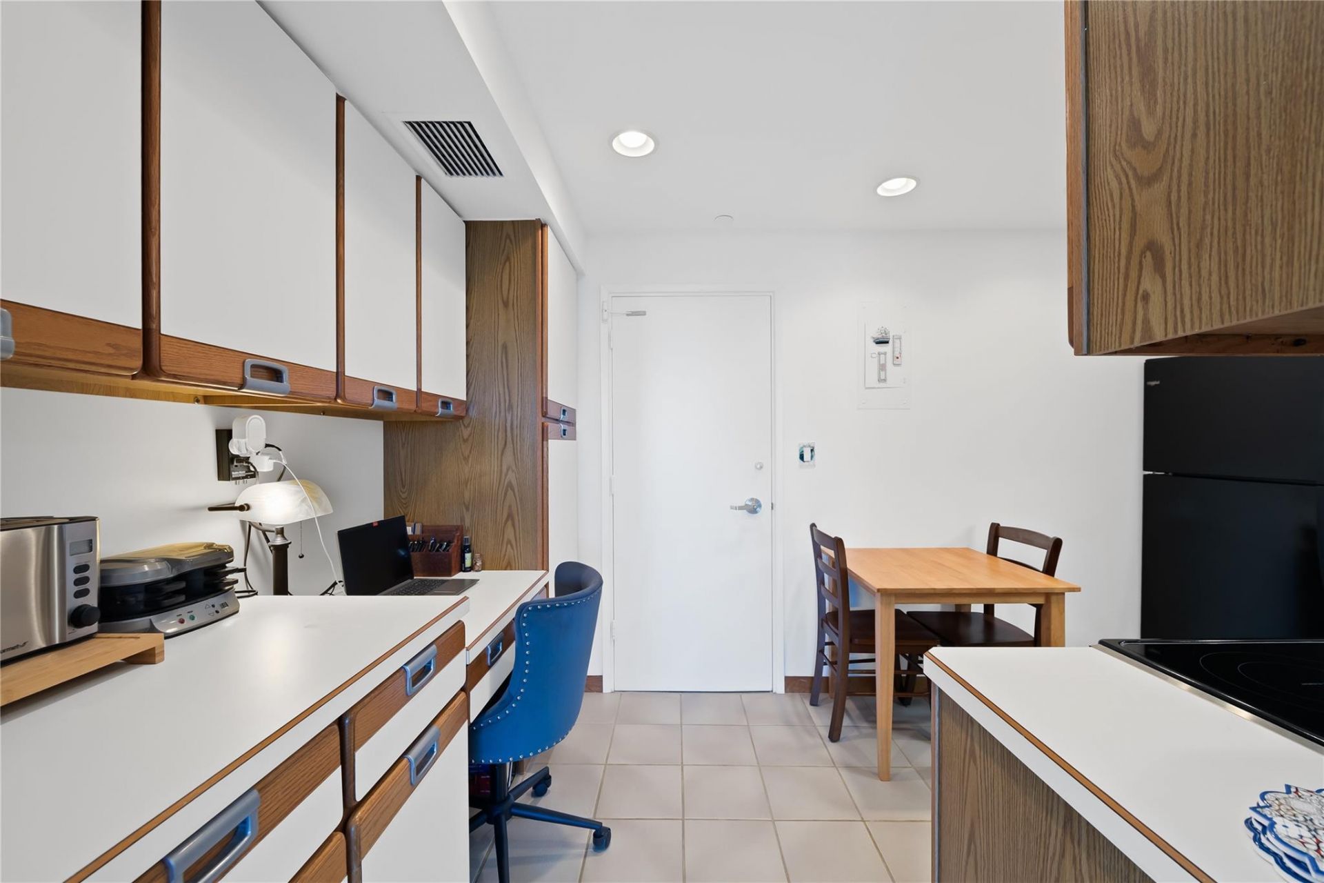 3300 NE 36th Street, Unit 1711, Fort Lauderdale, FL 33308 Photo