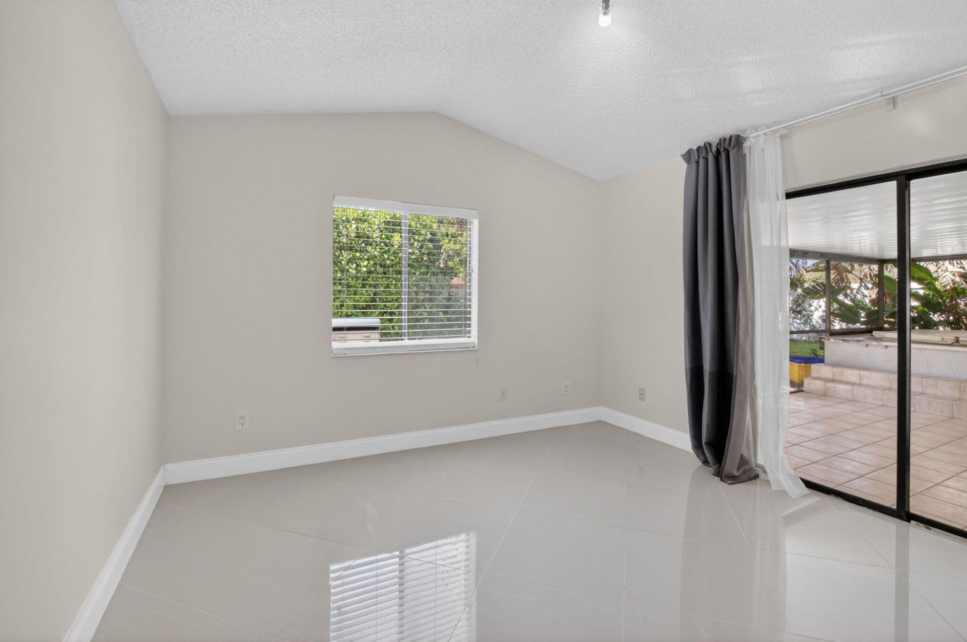 7 Kyle Way, Boynton Beach, FL 33426 Photo