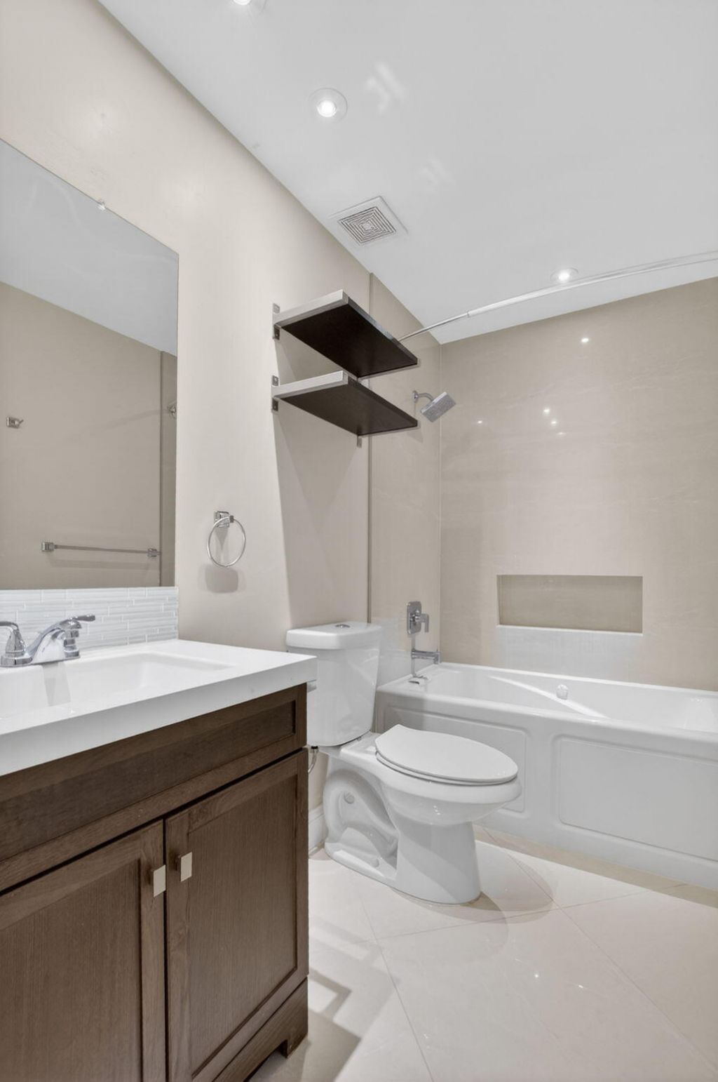 7 Kyle Way, Boynton Beach, FL 33426 Photo