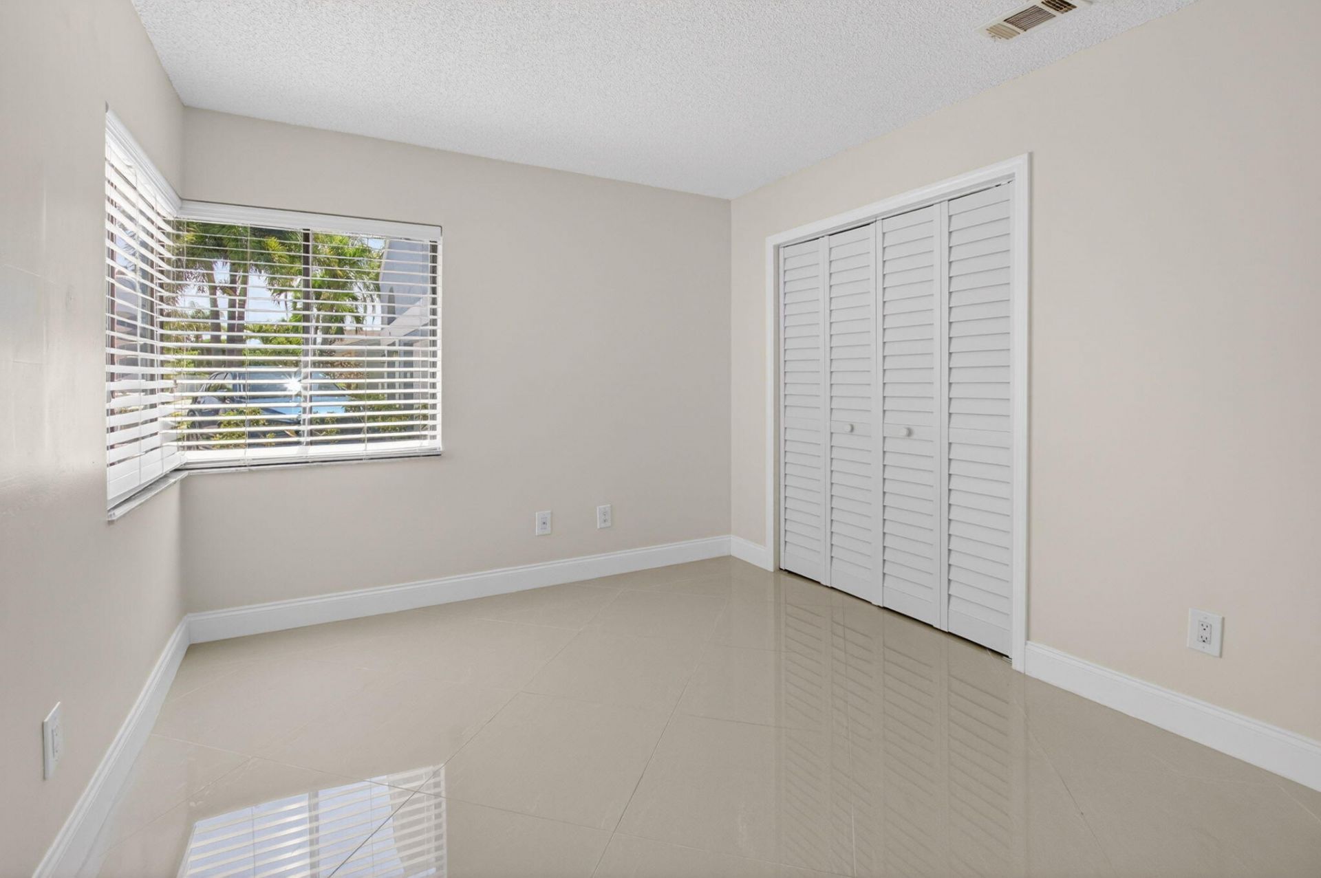 7 Kyle Way, Boynton Beach, FL 33426 Photo