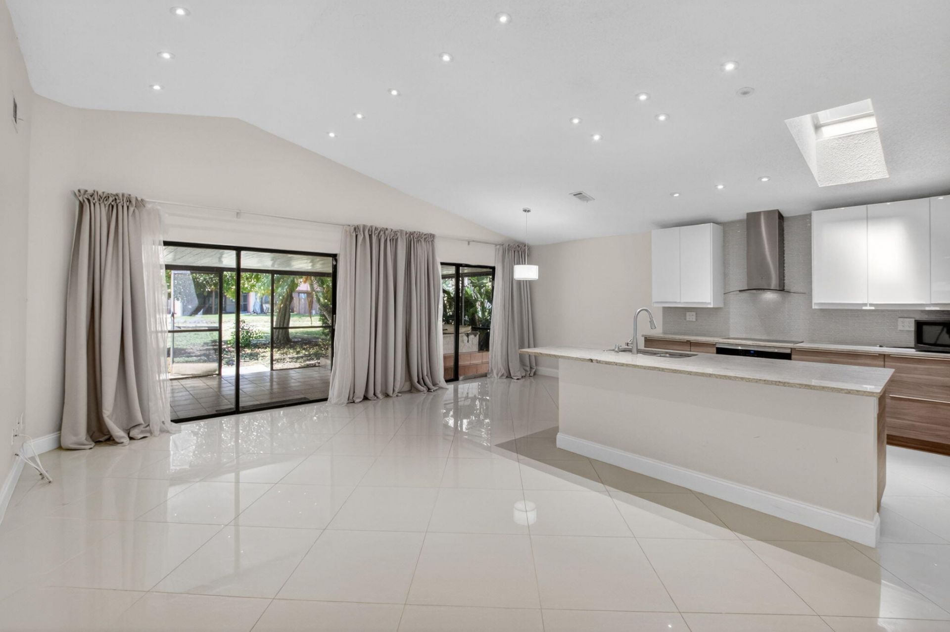 7 Kyle Way, Boynton Beach, FL 33426 Photo