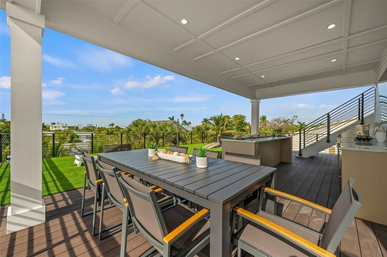 112 Maple Avenue, Anna Maria, FL 34216 Photo