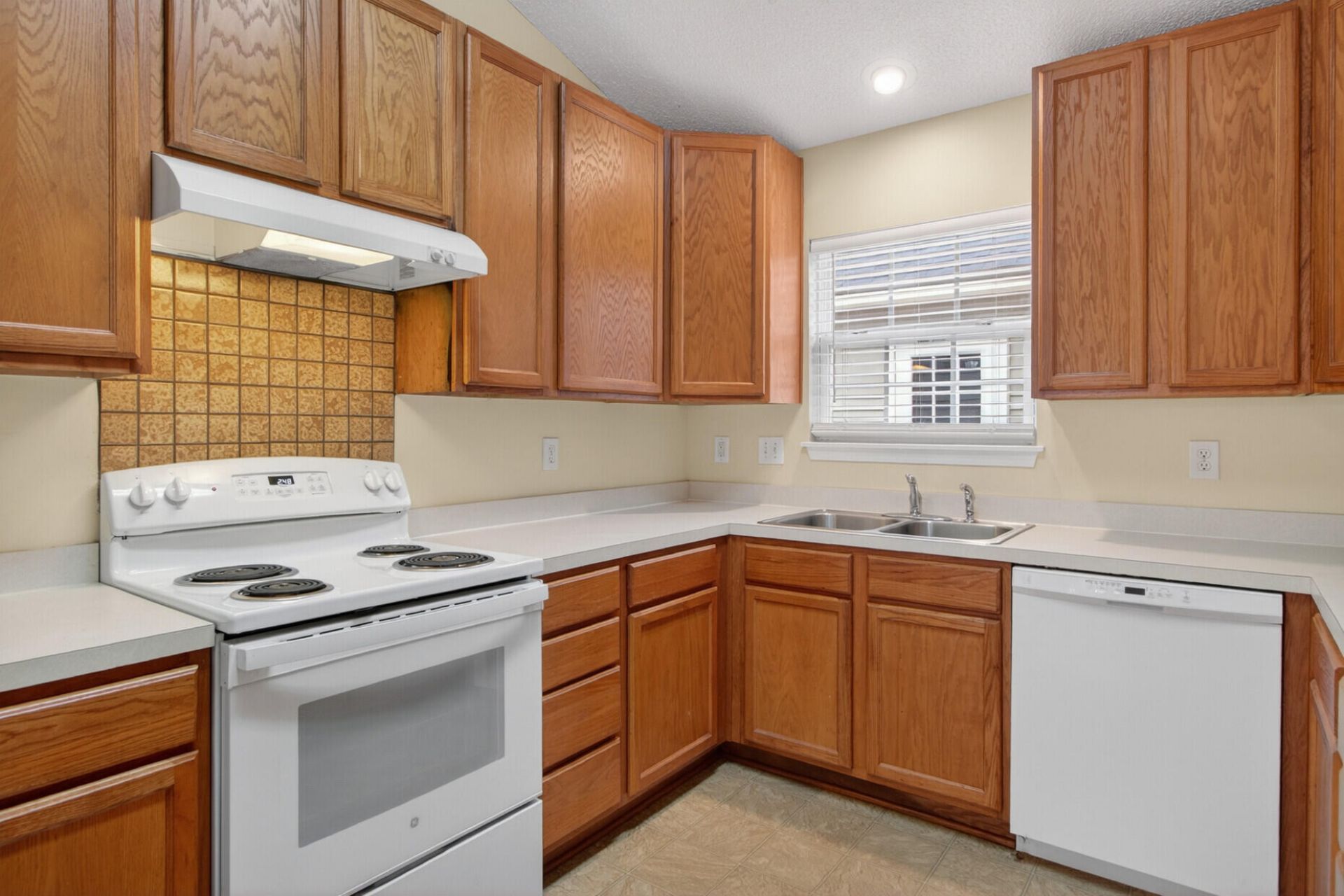 128 Savannah River Drive Photo 16