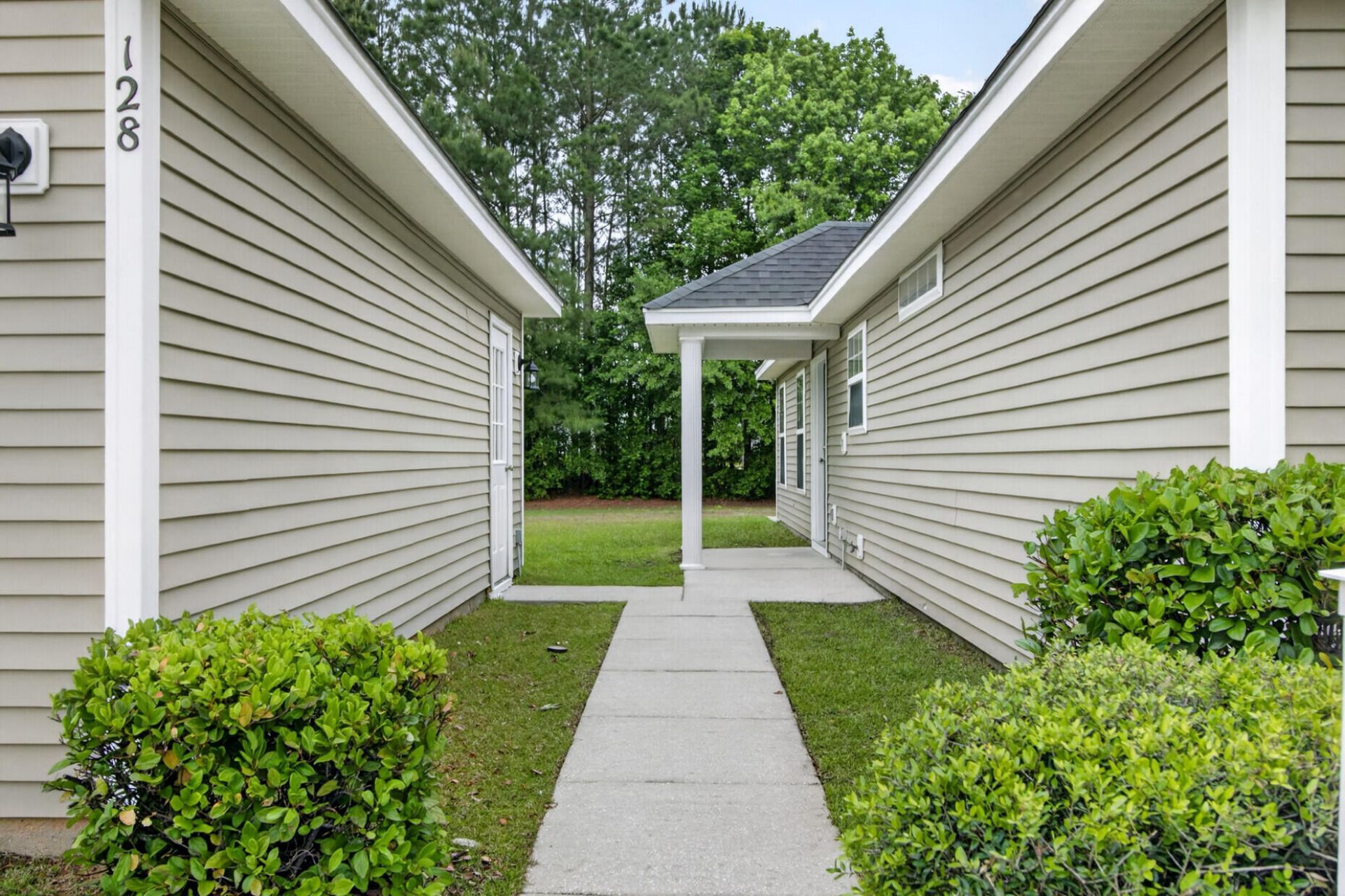 128 Savannah River Drive Photo 4