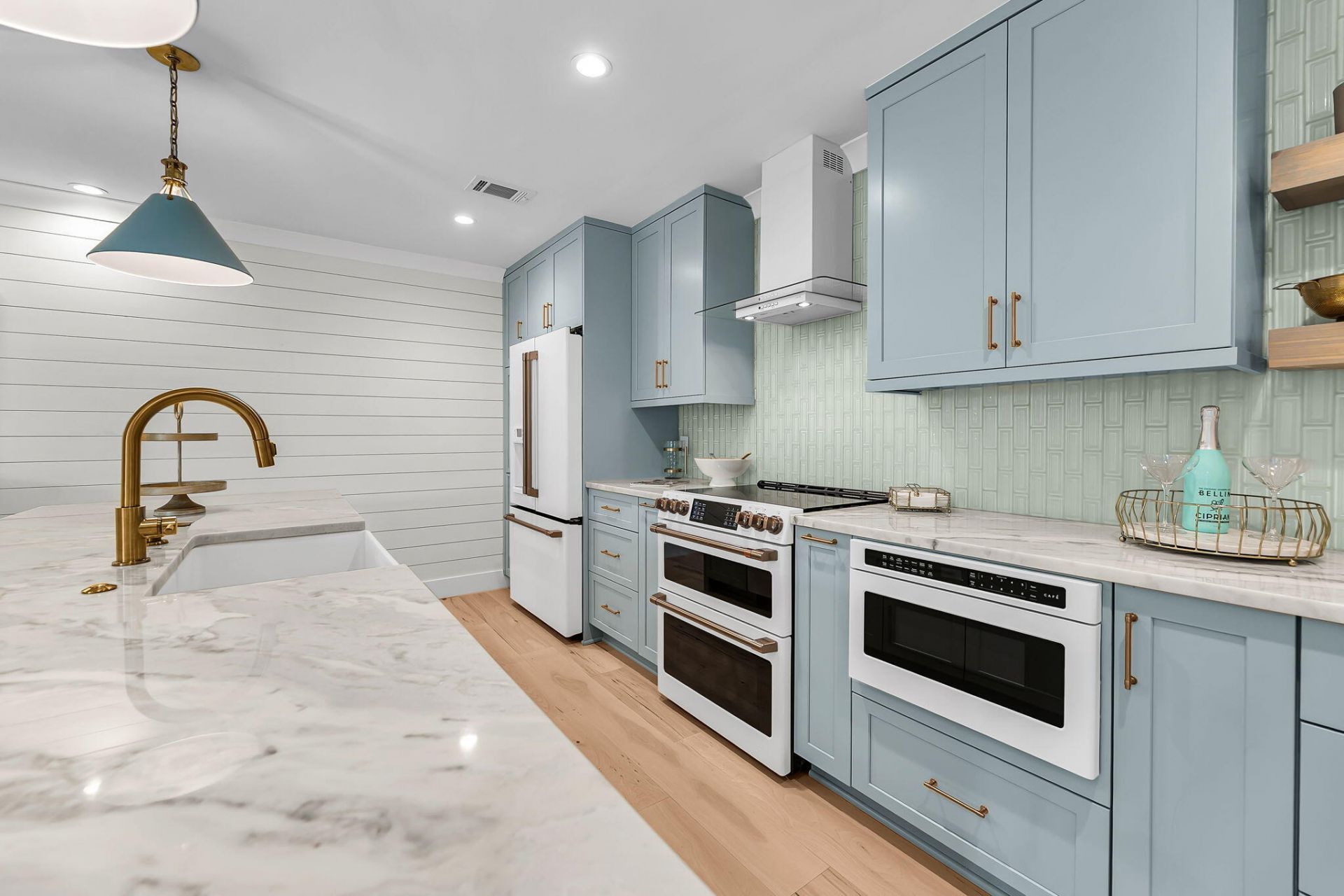 1481 Center Street Extension Photo 8