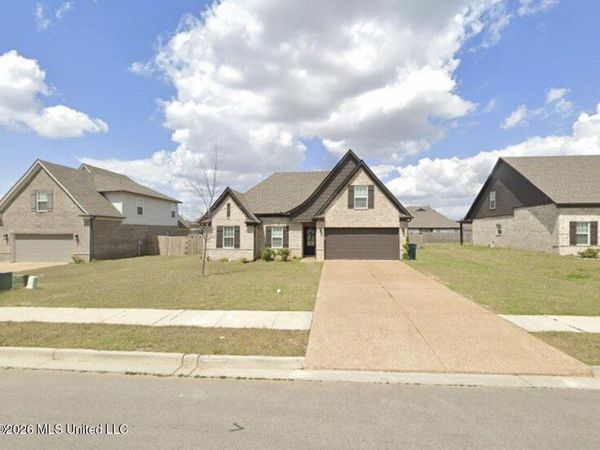 2542 Darlene Street, Southaven, MS 38672