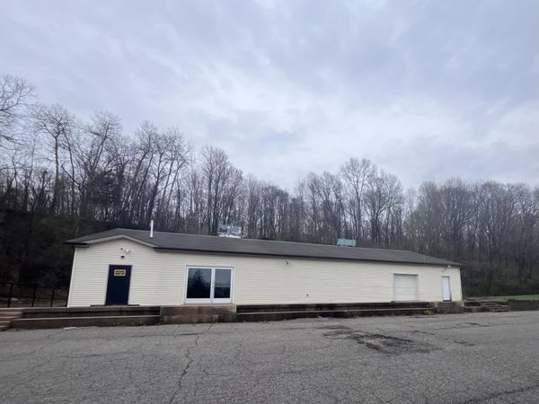 14043 Fulton Street E, Lowell, MI 49331