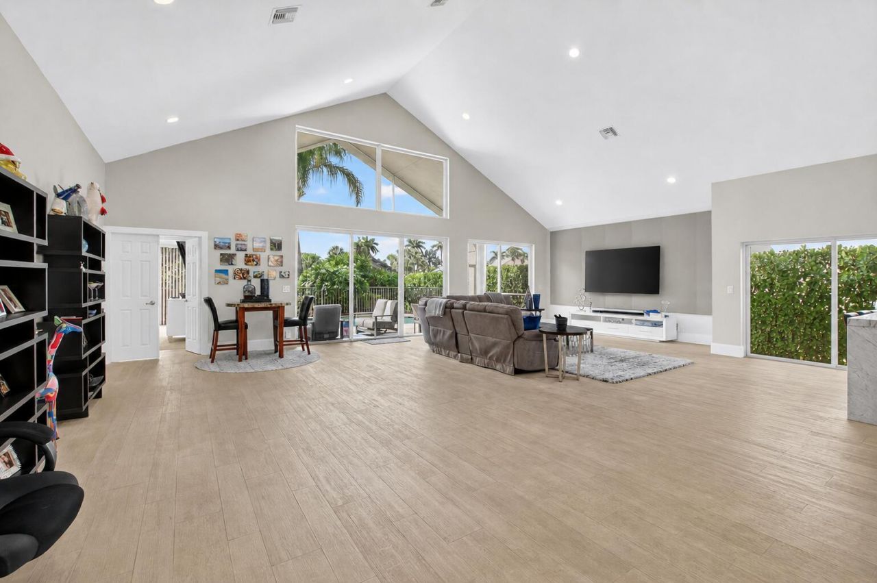 17320 Loch Lomond Way, Boca Raton, FL 33496 Photo