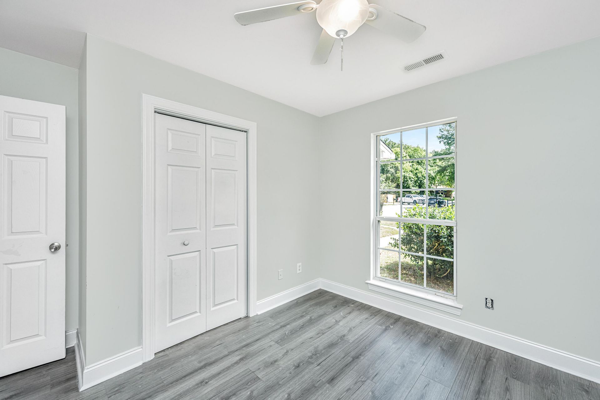 99 Northpark Avenue Photo 9
